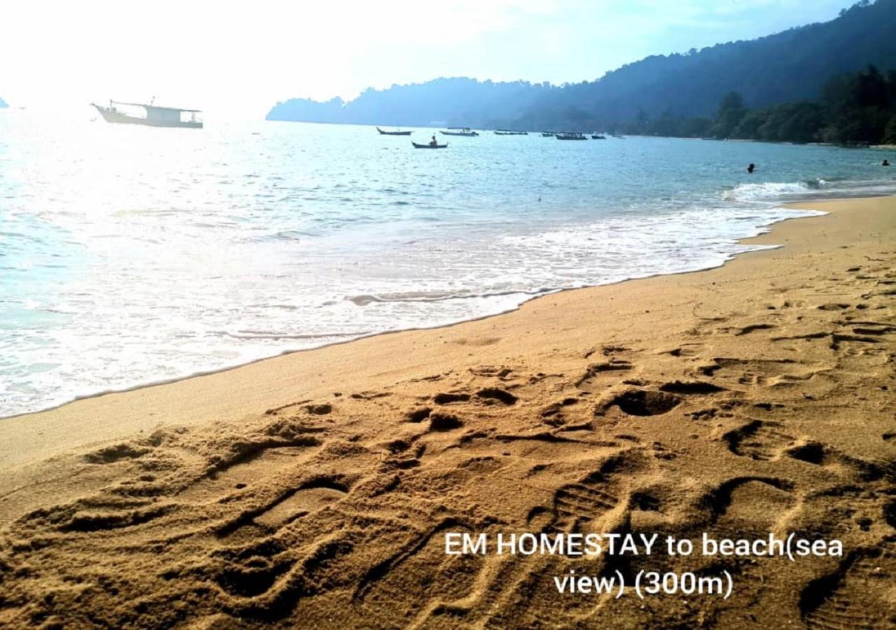 Em Homestay Pekan Pangkor Екстер'єр фото